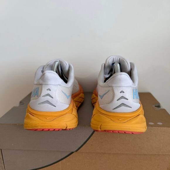 Hoka One One Arahi 6 Sunset Orange/White Women Running Sneakers- SZ 6.5 B - Picture 3 of 13